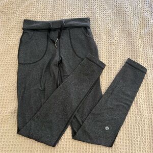 Lululemon Leggings, Size 4, High Rise, Charcoal Gray, Pockets